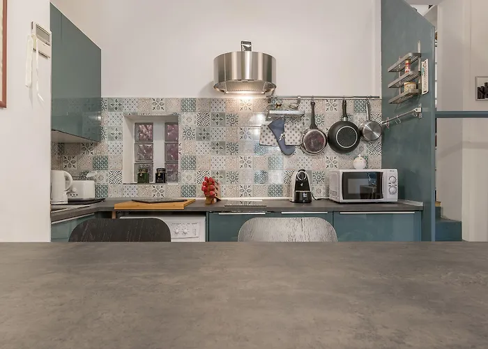 Guesthost - Monti Artistic Flat *