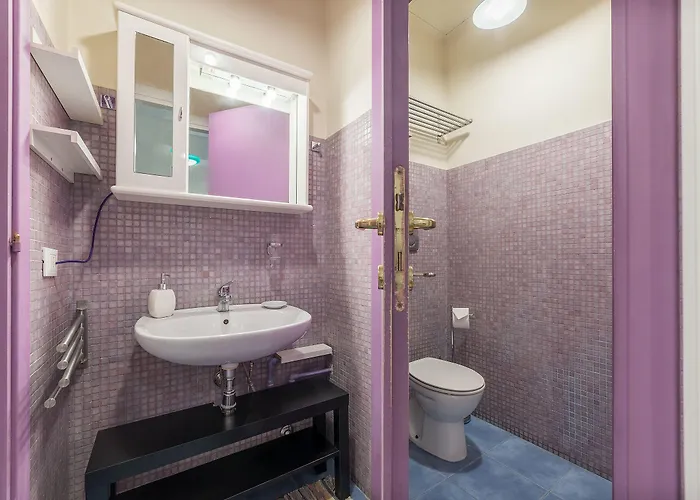 Guesthost - Monti Artistic Flat *