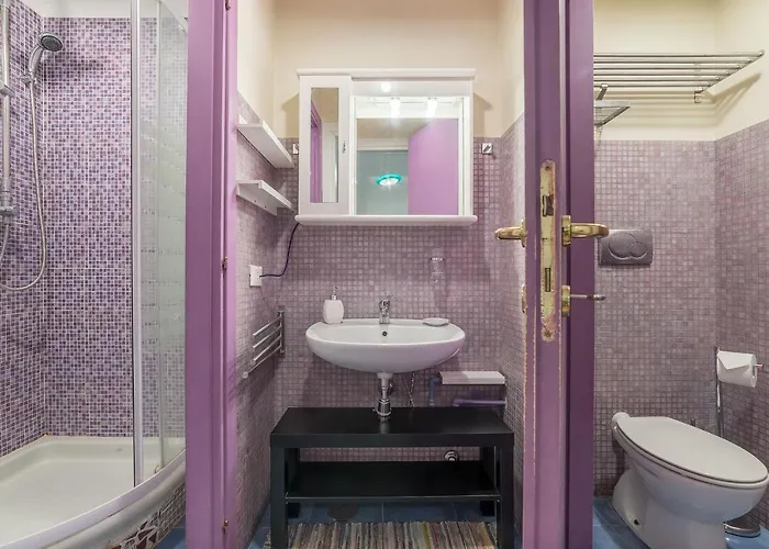 Guesthost - Monti Artistic Flat Rom