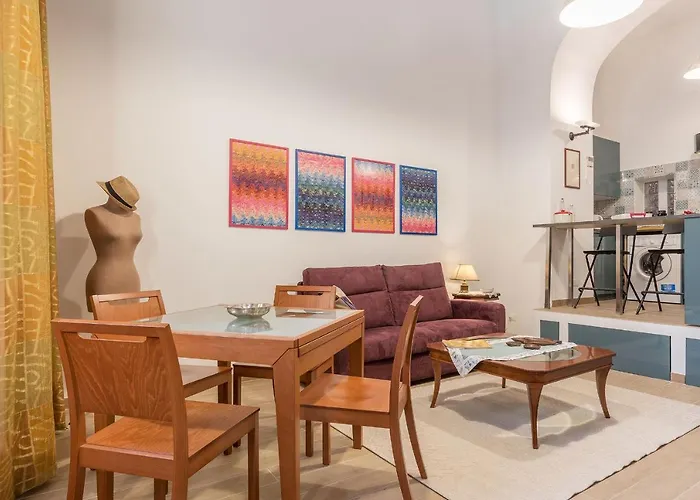 Guesthost - Monti Artistic Flat *